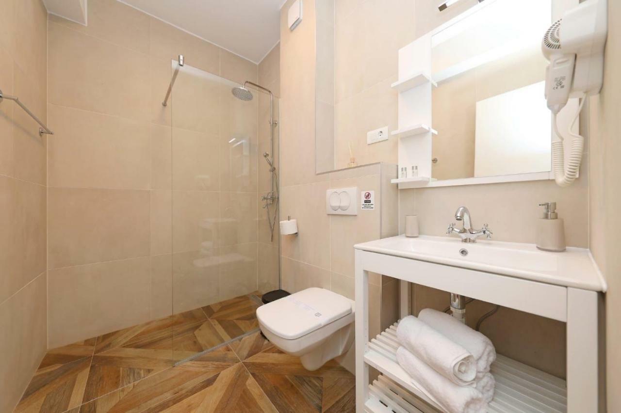 Redstone Luxury Apartments Света-Неделя Экстерьер фото
